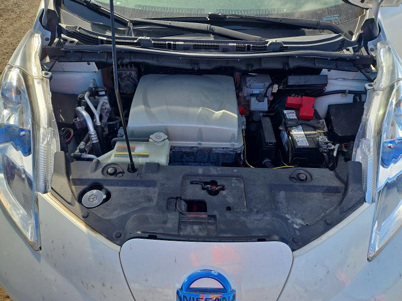 Photo 11 from auction – 2016 NISSAN LEAF with VIN 1N4BZ0CP5GC304866