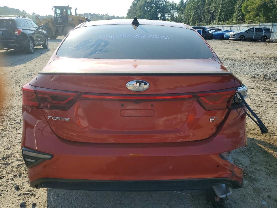 Photo 6 from auction – 2019 KIA FORTE with VIN 3KPF54AD3KE069392