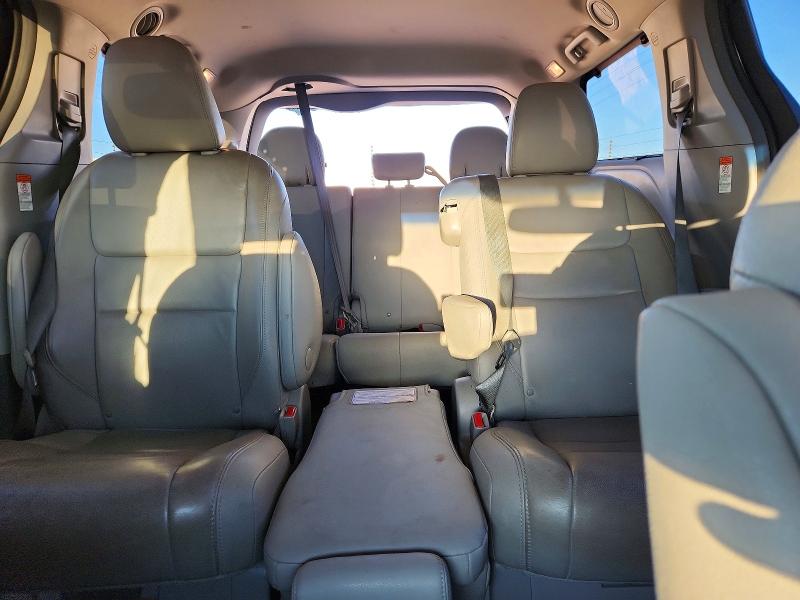 Photo 10 from auction – 2015 TOYOTA SIENNA with VIN 5TDYK3DC3FS554237
