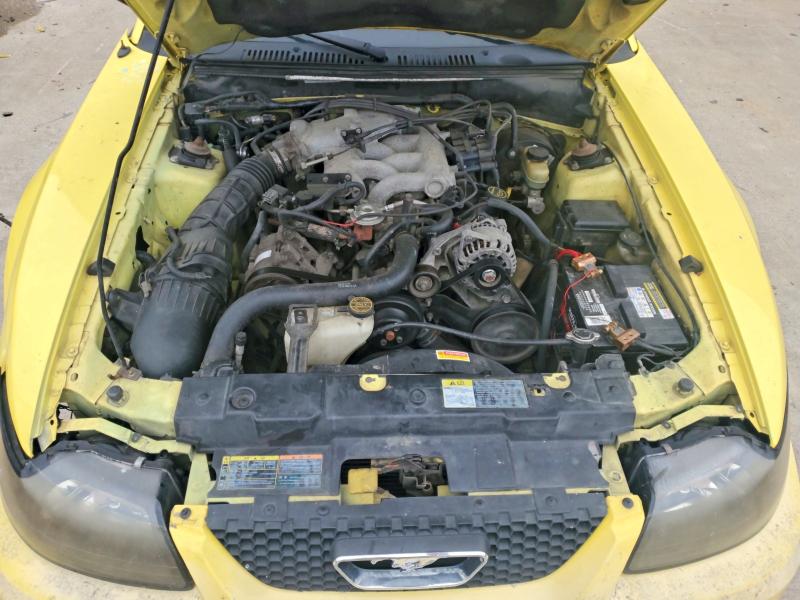 Photo 11 from auction – 2002 FORD MUSTANG with VIN 1FAFP40402F189397