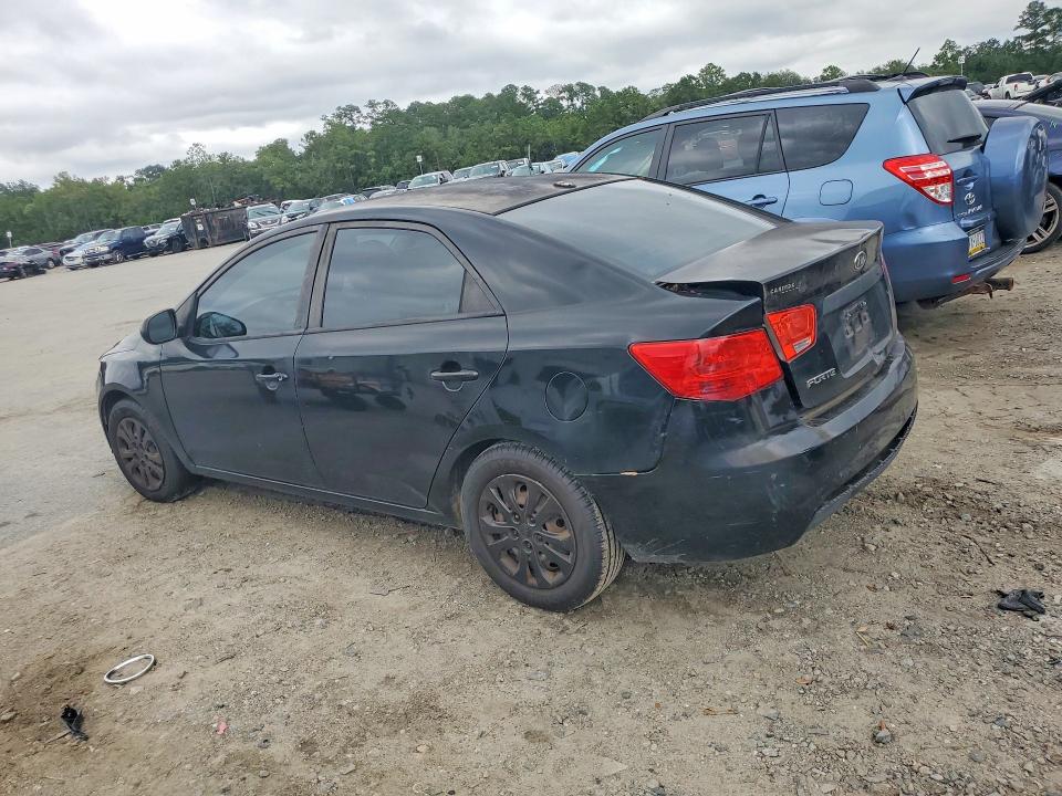 Zdjęcie 2 z aukcji – 2012 KIA FORTE z VIN KNAFT4A27C5639652