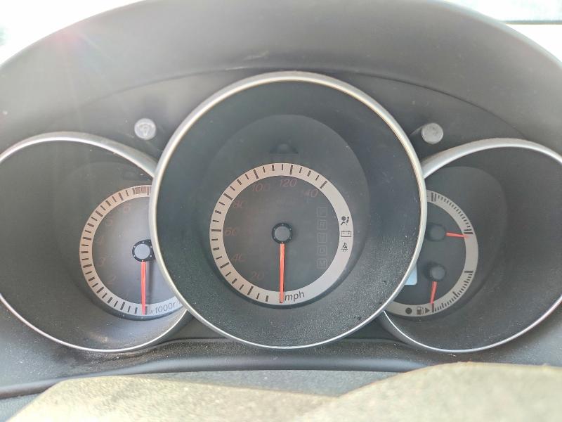 Foto 9 de la subasta – 2005 MAZDA 3 con VIN JM1BK323051307133