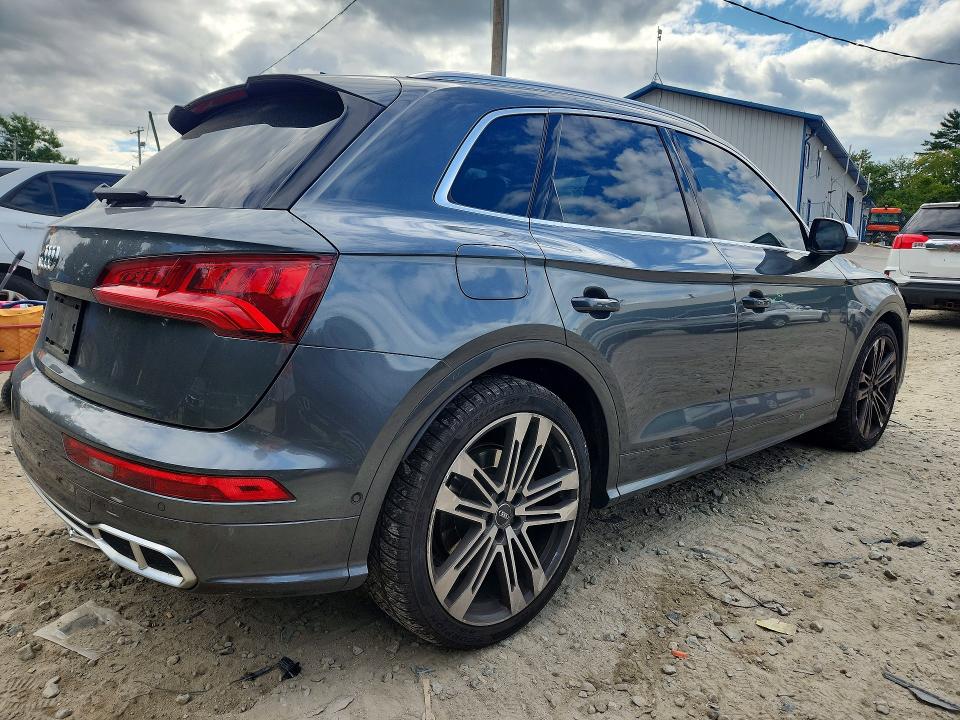 صورة رقم 3 من المزاد - 2020 AUDI SQ5 مع VIN WA1C4AFY6L2094232