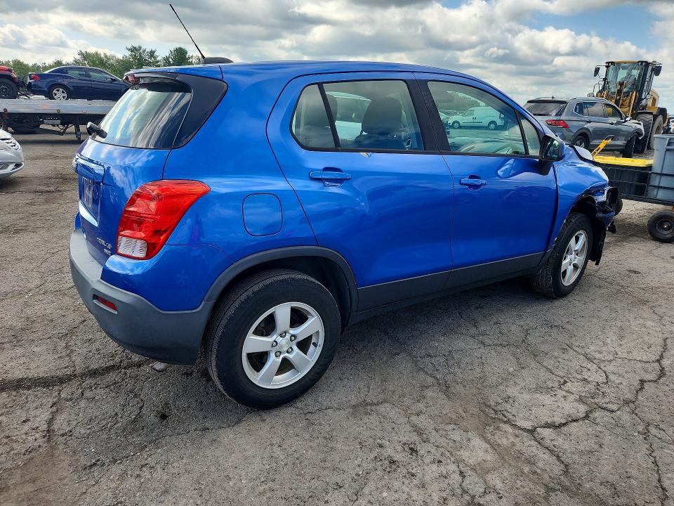 Photo 3 from auction – 2016 CHEVROLET TRAX with VIN KL7CJNSB4GB761826