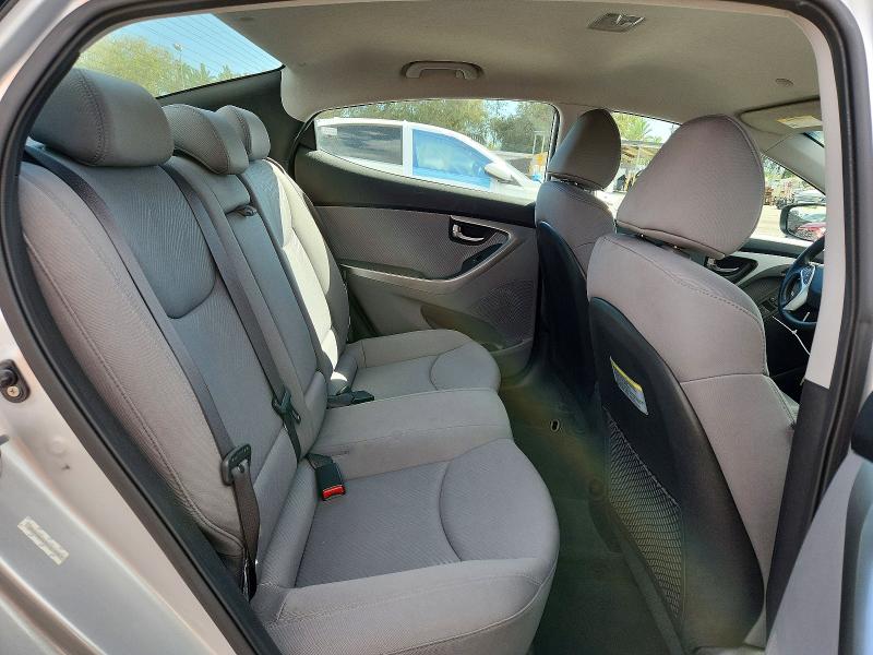 Photo 10 from auction – 2012 HYUNDAI ELANTRA with VIN KMHDH4AE8CU419945