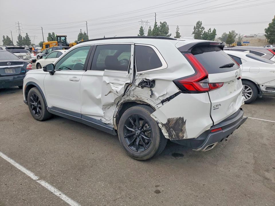 Photo 2 from auction – 2023 HONDA CR-V with VIN 2HKRS5H53PH700803