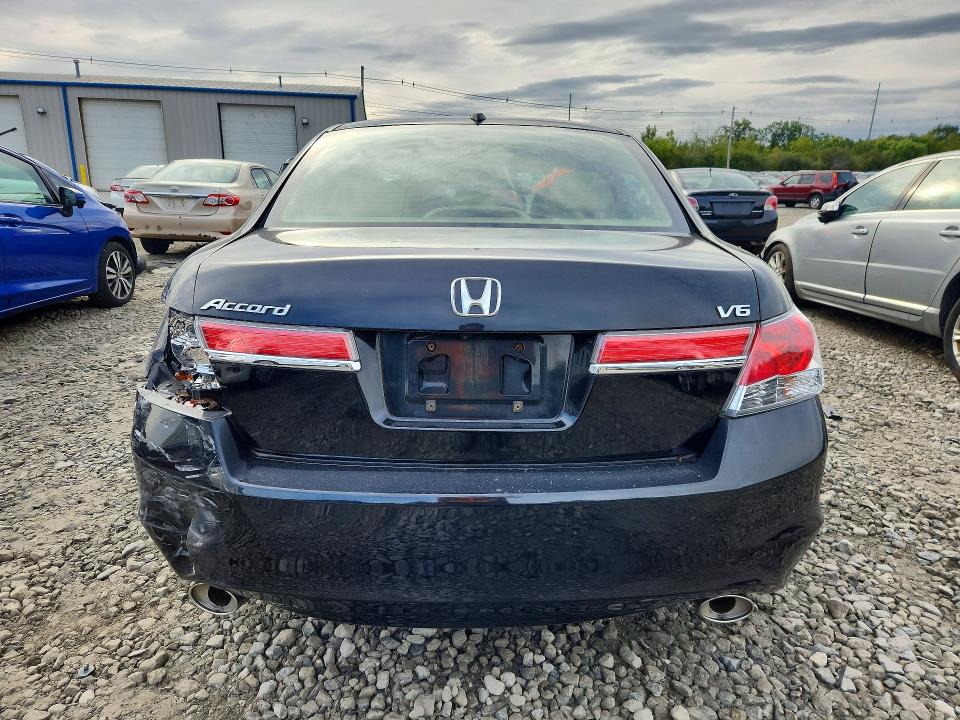Снимка 6 от търг – 2011 HONDA ACCORD с VIN 1HGCP3F83BA001164