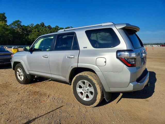Photo 2 from auction – 2015 TOYOTA 4RUNNER with VIN JTEZU5JR8F5093623