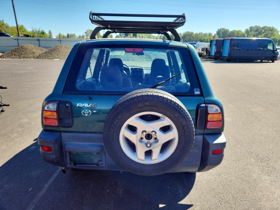 Photo 6 from auction – 1998 TOYOTA RAV4 with VIN JT3GP10V8W0020215
