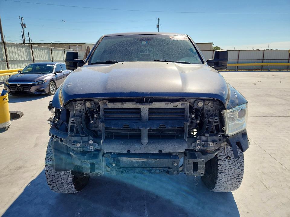 Photo 5 from auction – 2017 RAM 1500 with VIN 1C6RR7NM0HS881579