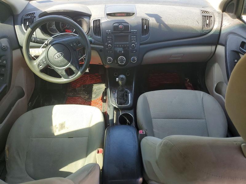 Foto 8 de la subasta – 2011 KIA FORTE con VIN KNAFU4A24B5352961
