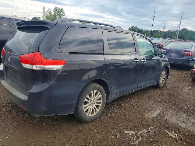 Photo 3 from auction – 2014 TOYOTA SIENNA with VIN 5TDYK3DC2ES450949