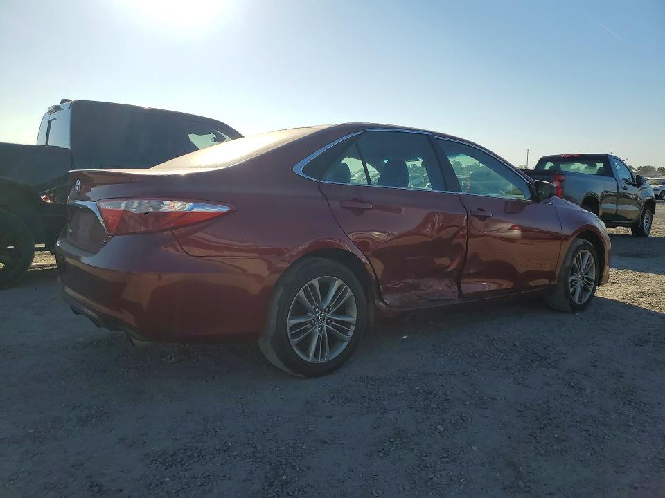 Снимка 3 от търг – 2016 TOYOTA CAMRY с VIN 4T1BF1FK9GU548244