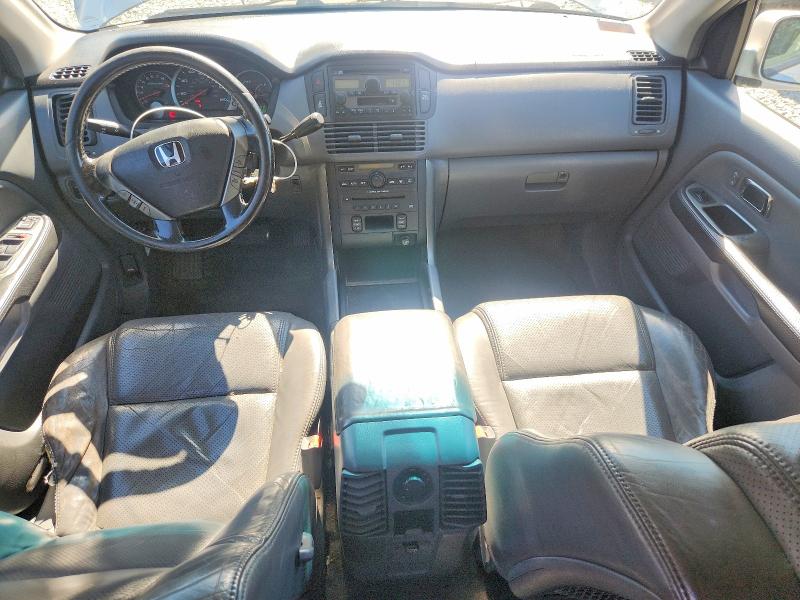 Photo 8 from auction – 2005 HONDA PILOT with VIN 5FNYF18595B037256