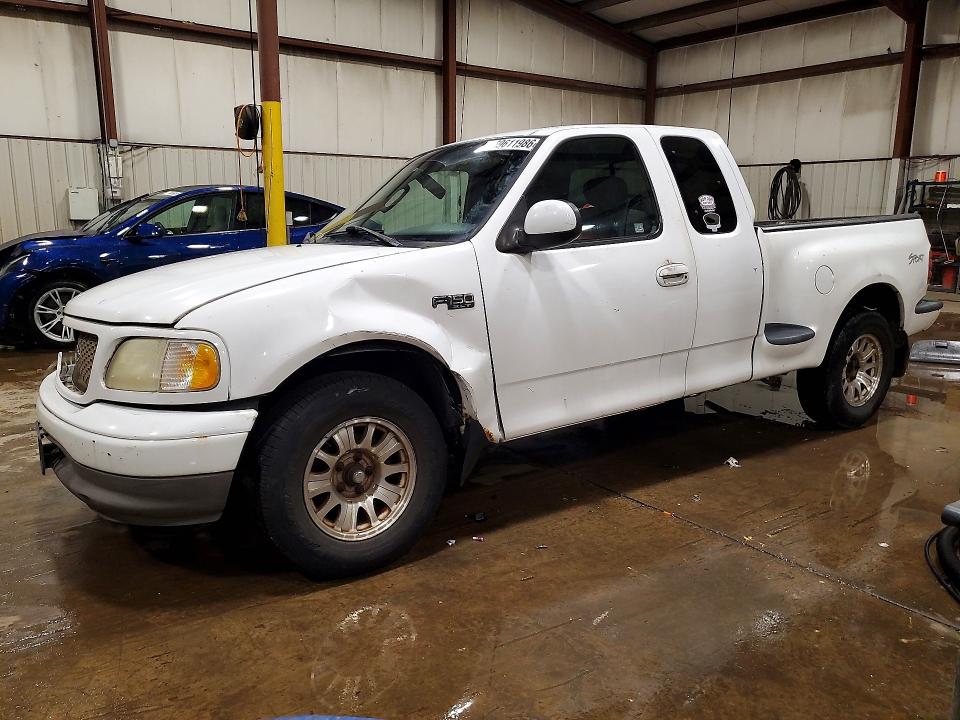 Снимка 1 от търг – 2003 FORD F150 с VIN 1FTRX07243KD55806