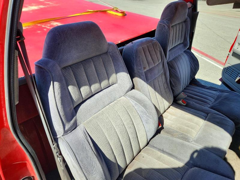 Снимка 10 от търг – 1994 CHEVROLET GMT-400 с VIN 1GCDC14Z0RZ116993