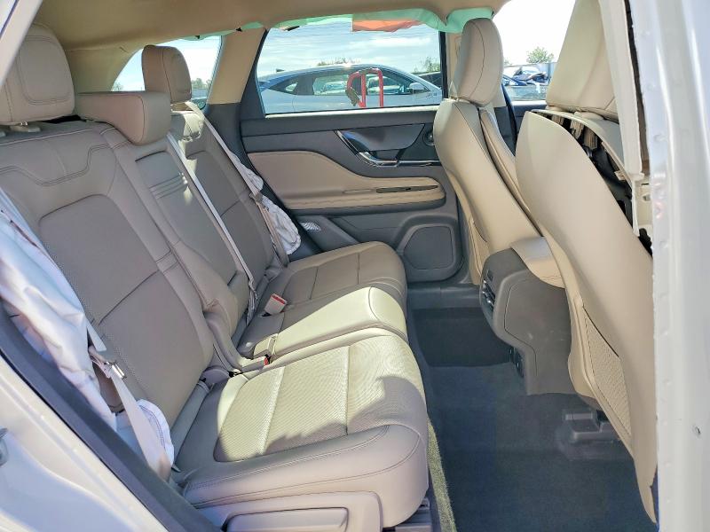 Photo 11 from auction – 2024 LINCOLN CORSAIR with VIN 5LMCJ2DA0RUL24881