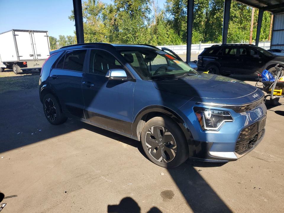Снимка 4 от търг – 2024 KIA NIRO с VIN KNDCR3L13R5125647