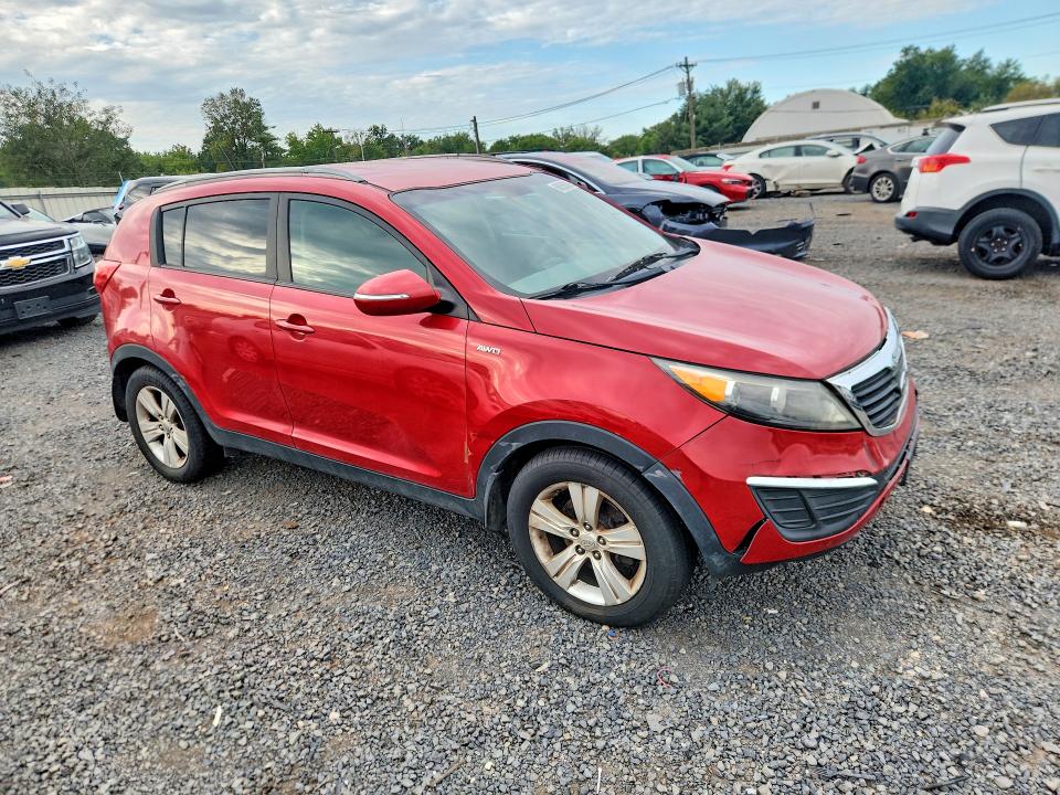 Photo 4 from auction – 2011 KIA SPORTAGE with VIN KNDPBCA2XB7013164