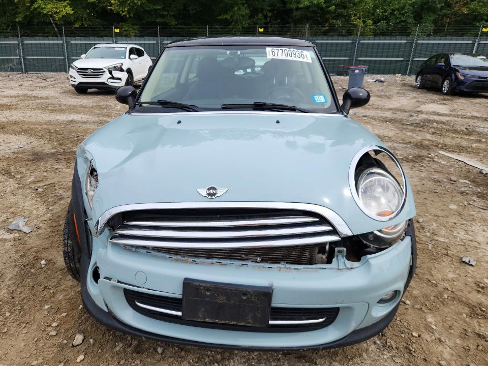 Zdjęcie 5 z aukcji – 2013 MINI COOPER z VIN WMWSU3C55DT370772