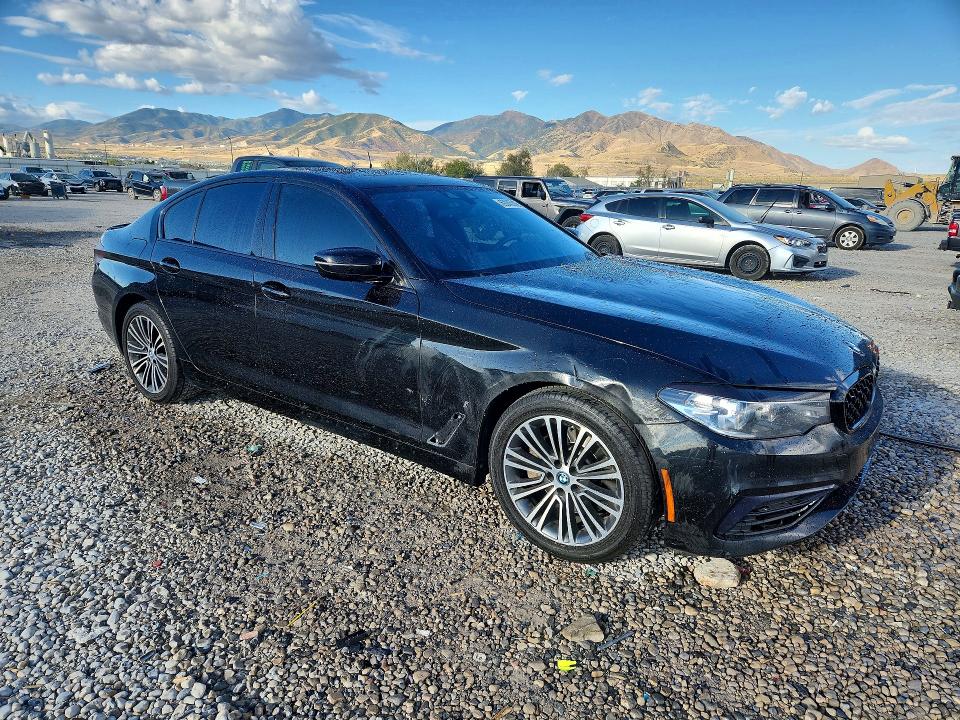 Photo 4 from auction – 2019 BMW 530E with VIN WBAJA9C56KB392712
