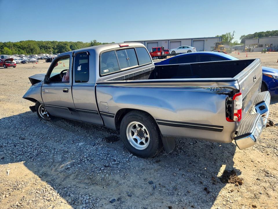 Photo 2 from auction – 1996 TOYOTA T100 with VIN JT4TN12D5T0023170
