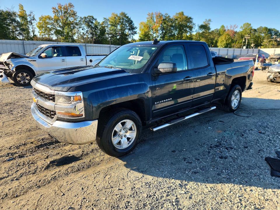 CHEVROLET SILVERADO 2017 с VIN 1GCVKREH6HZ187884 - Снимка от търг