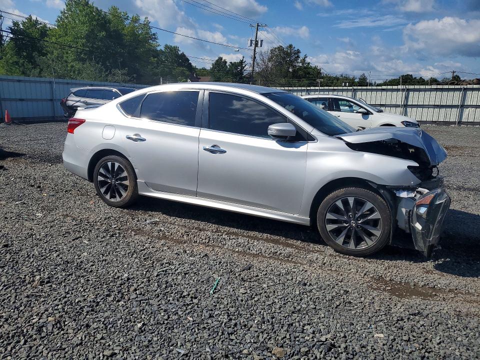 Photo 4 from auction – 2017 NISSAN SENTRA with VIN 3N1AB7AP2HY260956