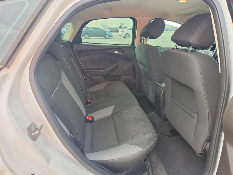 Zdjęcie 10 z aukcji – 2013 FORD FOCUS z VIN 1FADP3K27DL285500