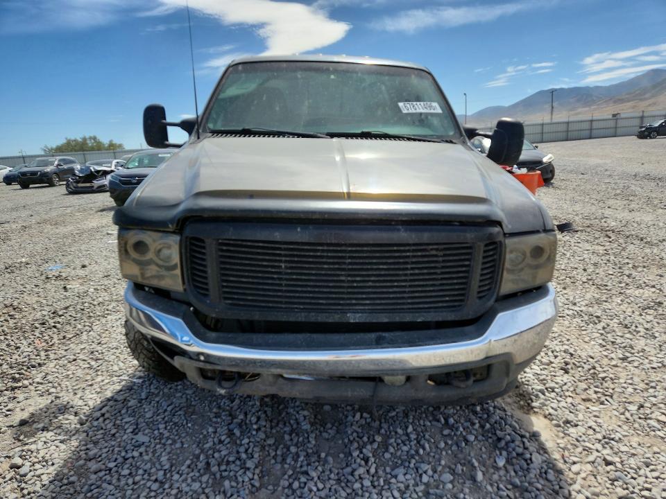 صورة رقم 5 من المزاد - 2003 FORD F350 مع VIN 1FTSW31F23EA46318