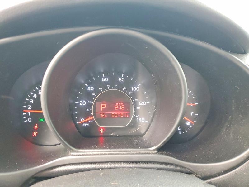 Photo 9 from auction – 2016 KIA SOUL with VIN KNDJP3A58G7831095