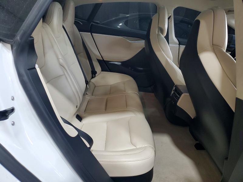 Photo 11 from auction – 2018 TESLA MODEL S with VIN 5YJSA1E49JF243056