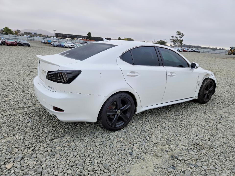 Zdjęcie 3 z aukcji – 2013 LEXUS IS z VIN JTHBF5C25D5185249