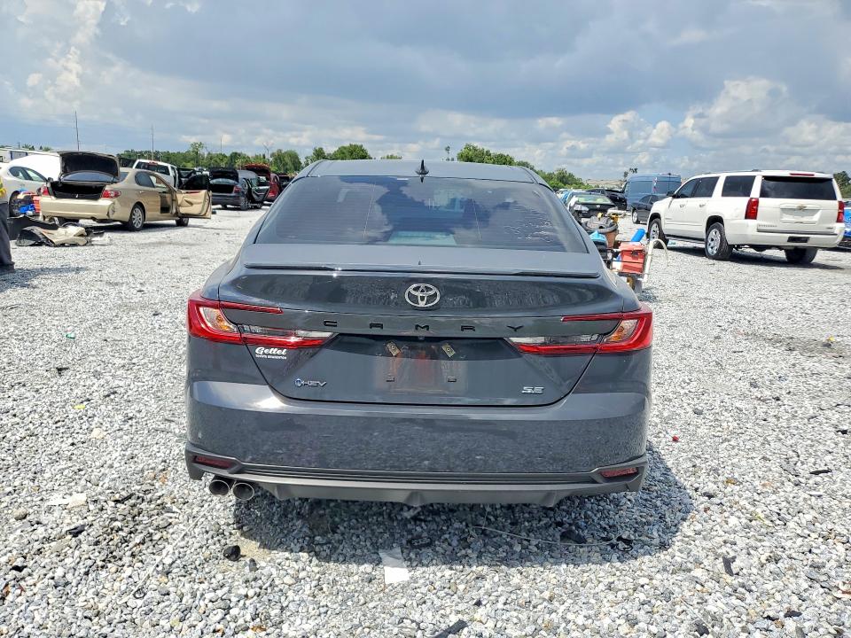 Снимка 6 от търг – 2025 TOYOTA CAMRY с VIN 4T1DAACK5SU596859