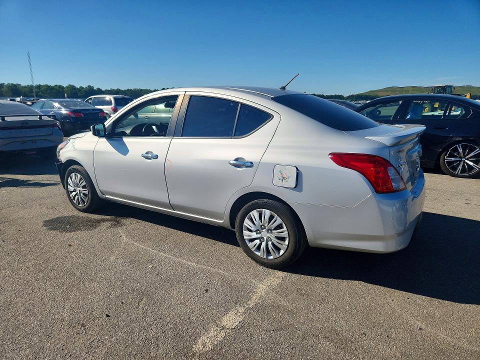 Photo 2 from auction – 2019 NISSAN VERSA with VIN 3N1CN7AP4KL867199