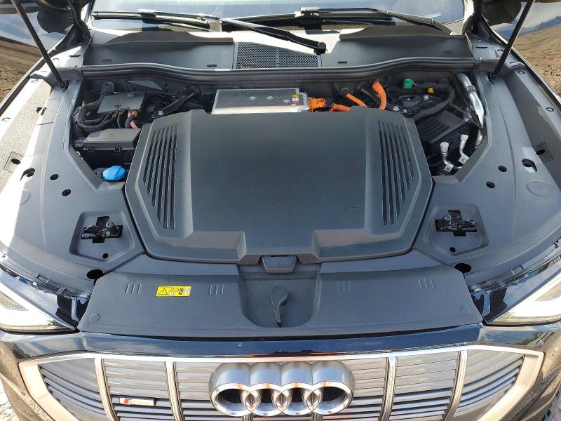 Foto 12 de la subasta – 2021 AUDI E-TRON con VIN WA11AAGE4MB010723
