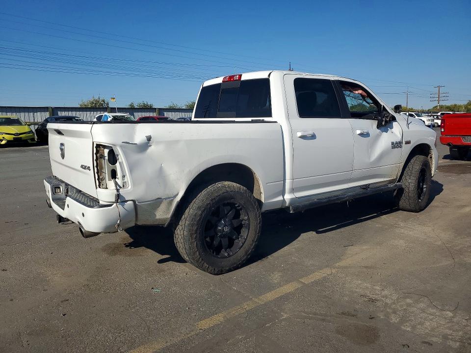 Снимка 3 от търг – 2013 RAM 1500 с VIN 1C6RR7MT9DS626139