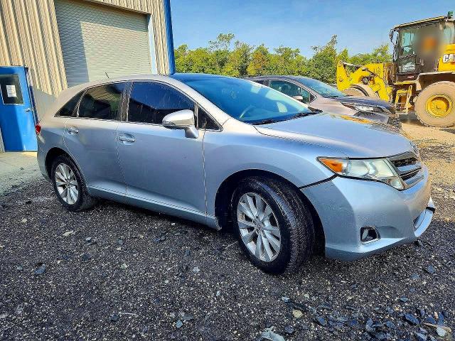 Photo 4 from auction – 2013 TOYOTA VENZA with VIN 4T3BA3BB9DU039208
