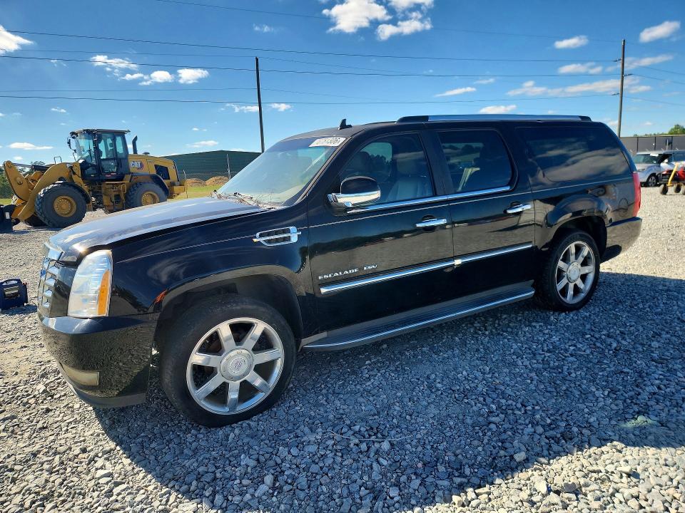 2011 CADILLAC ESCALADE - Търг №70781306