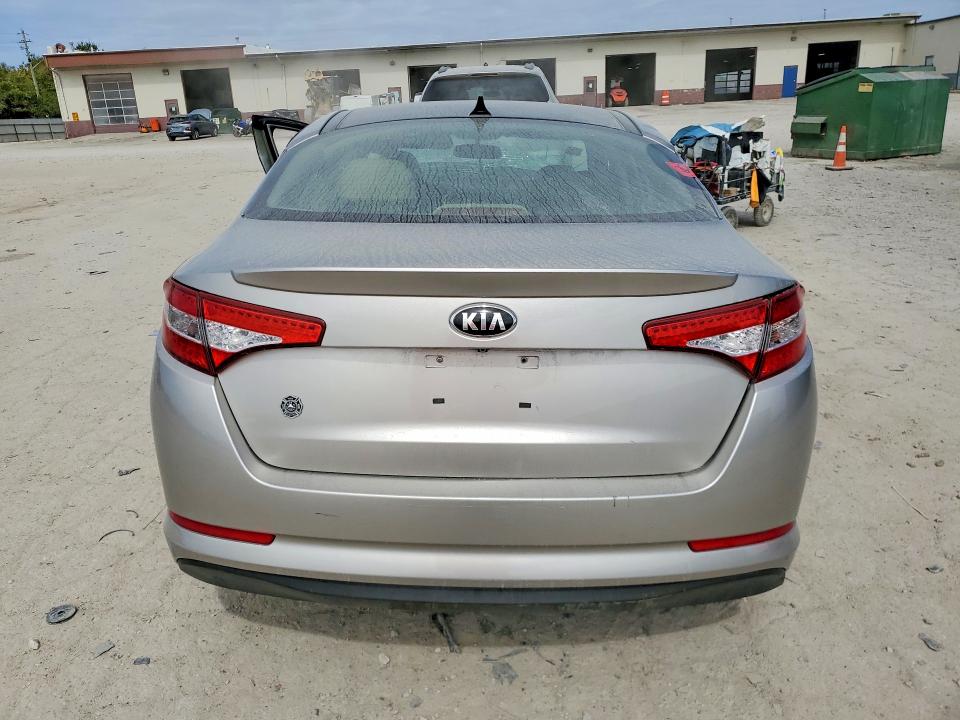 Photo 6 from auction – 2013 KIA OPTIMA with VIN KNAGM4AD7D5046829
