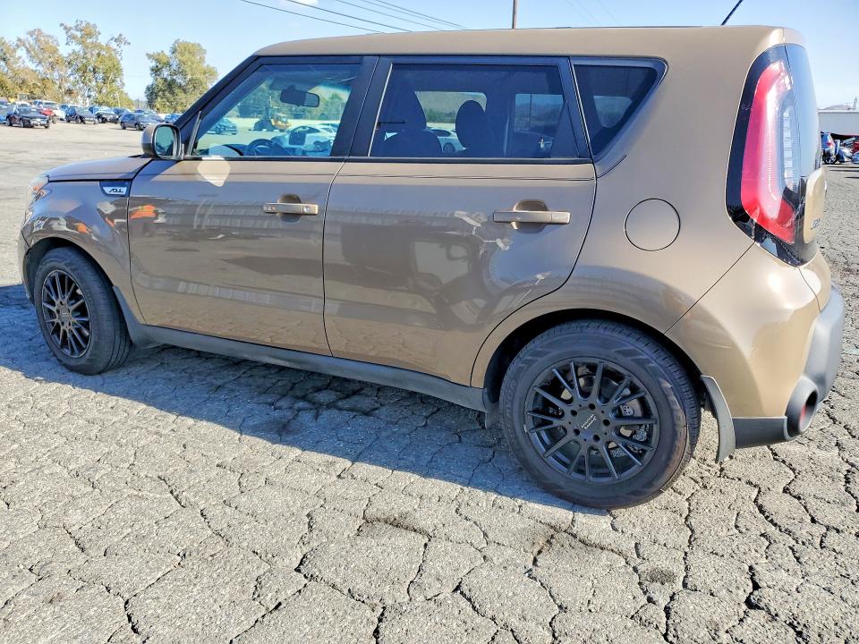 Photo 2 from auction – 2016 KIA SOUL with VIN KNDJN2A24G7288768