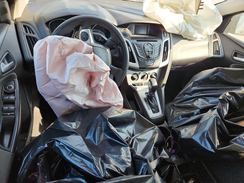 Снимка 8 от търг – 2013 FORD FOCUS с VIN 1FADP3F22DL306442