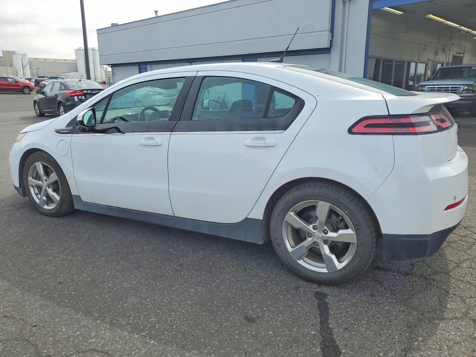 Photo 2 from auction – 2014 CHEVROLET VOLT with VIN 1G1RD6E45EU128446
