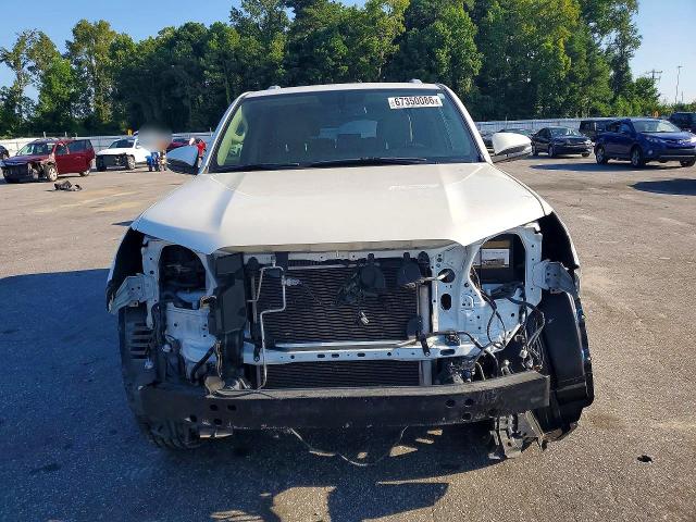 Photo 5 from auction – 2016 TOYOTA 4RUNNER with VIN JTEZU5JR1G5137687