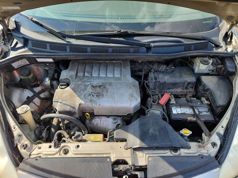 Photo 12 from auction – 2010 TOYOTA SIENNA with VIN 5TDJK4CC4AS033920