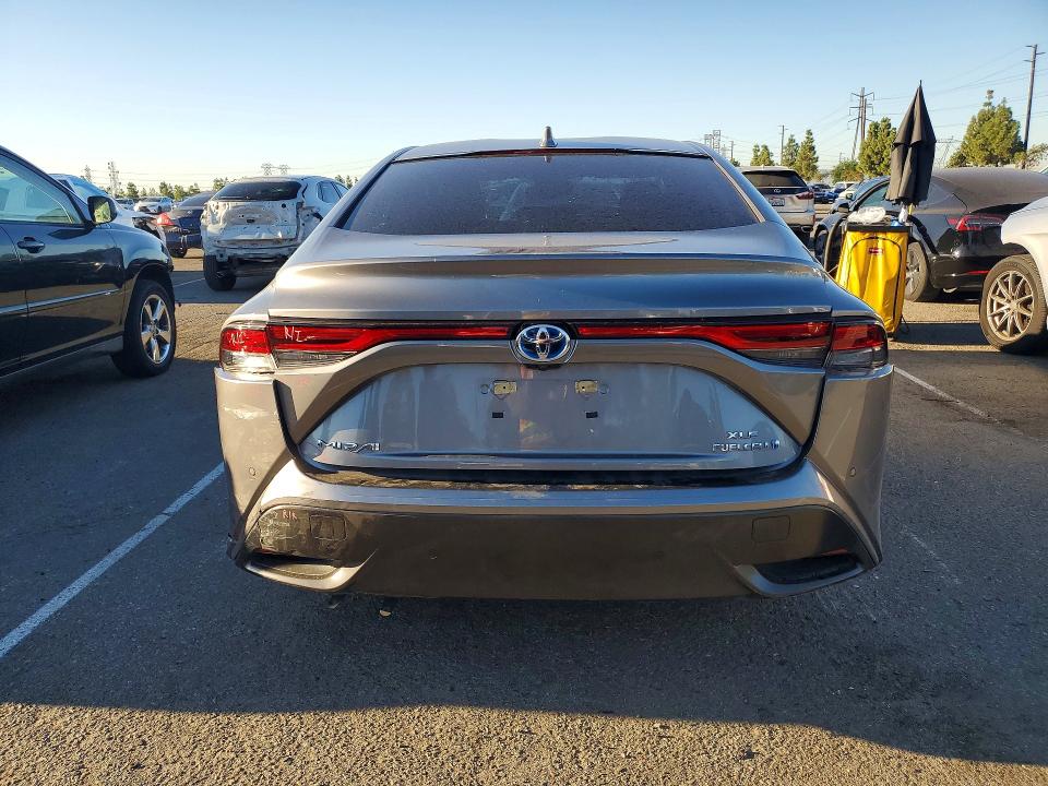 Photo 6 from auction – 2022 TOYOTA MIRAI with VIN JTDAAAAA5NA004044