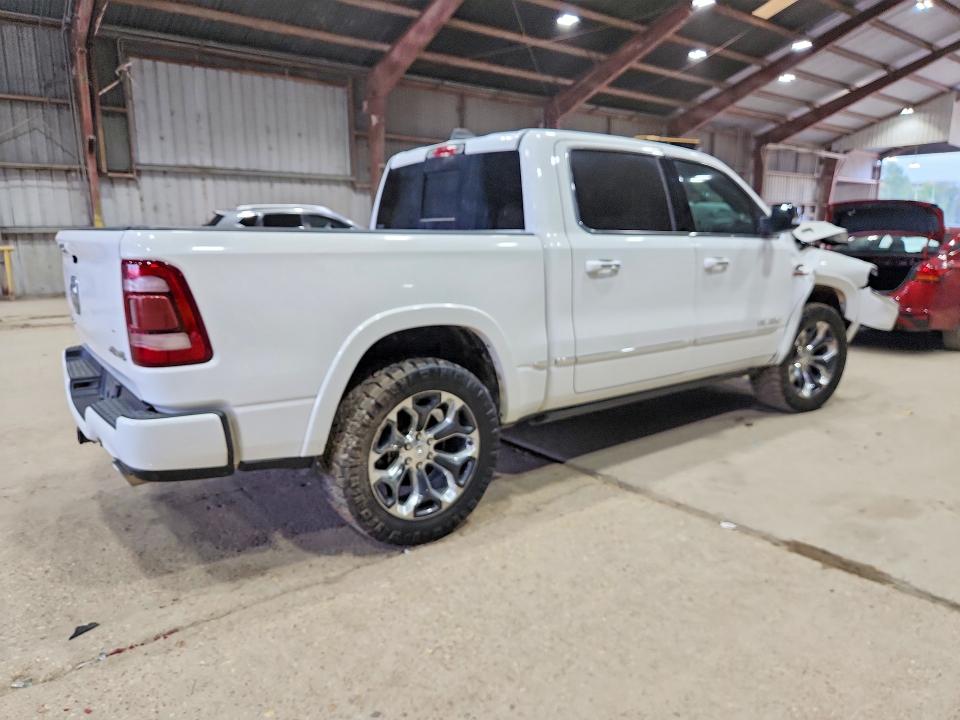 Foto 3 de la subasta – 2021 RAM 1500 con VIN 1C6SRFHMXMN644758