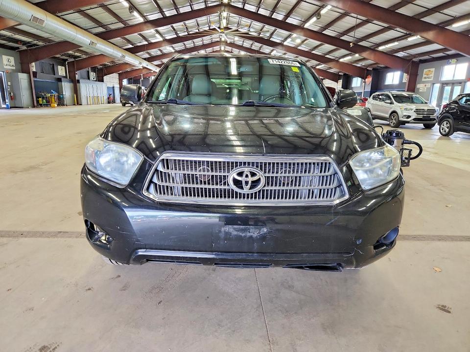 Снимка 5 от търг – 2010 TOYOTA HIGHLANDER с VIN JTEBW3EH2A2040492