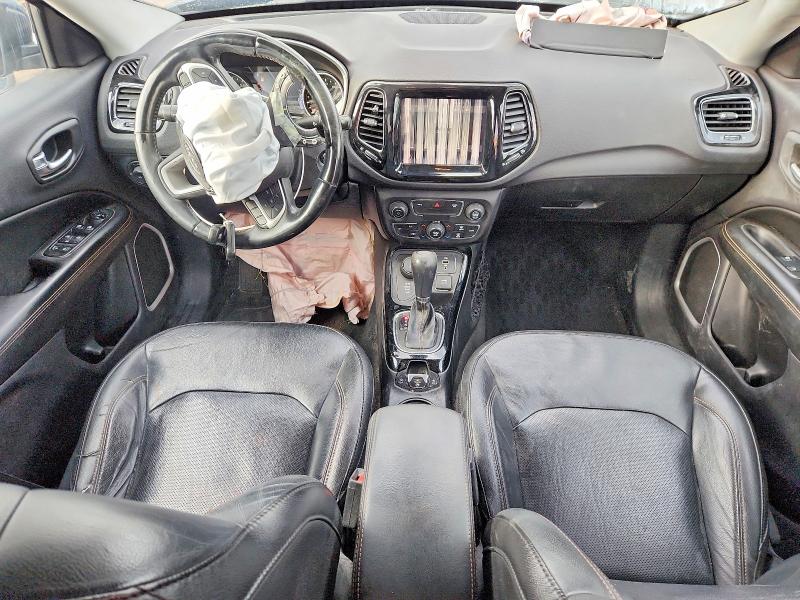Photo 8 from auction – 2018 JEEP COMPASS with VIN 3C4NJDCBXJT231600