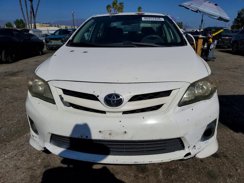Photo 5 from auction – 2013 TOYOTA COROLLA with VIN 5YFBU4EE9DP220371